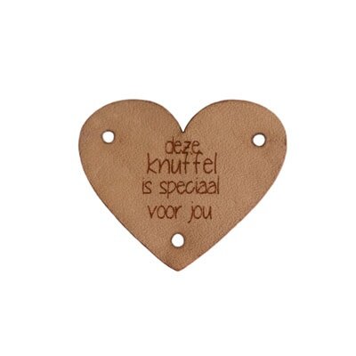 actie vijand reguleren Leren label hartje 4,5x3 cm Deze knuffel is speciaal voor jou - Wolcafé is  de winkel voor haken, breien, amigurumi, workshops en meer