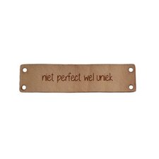 Leren label 6x1,5 cm Niet perfect wel uniek