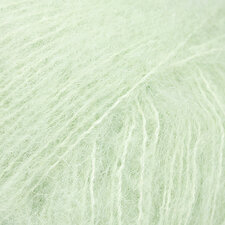 Drops Alpaca Silk brushed pistachio ice cream 33