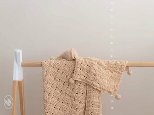 Breipakket babydekentje en knuffeltje